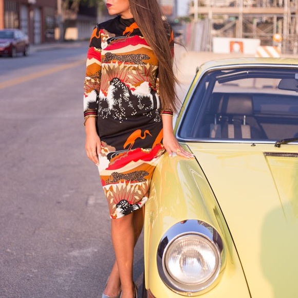 Meet your Posher, Megan - Picture 7 of 7